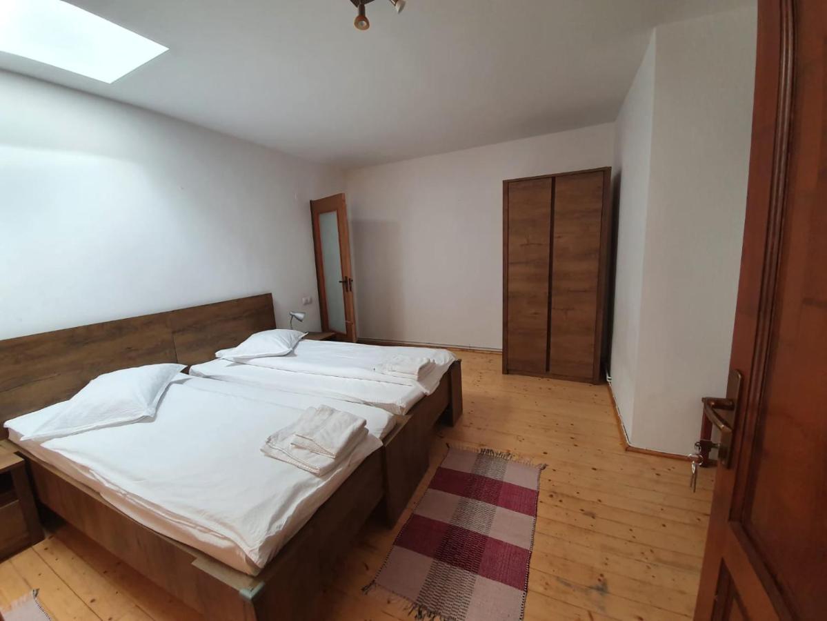 Casa Terezia Otel Braşov Dış mekan fotoğraf